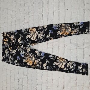LulaRoe Leggings one size OS fits 2-10